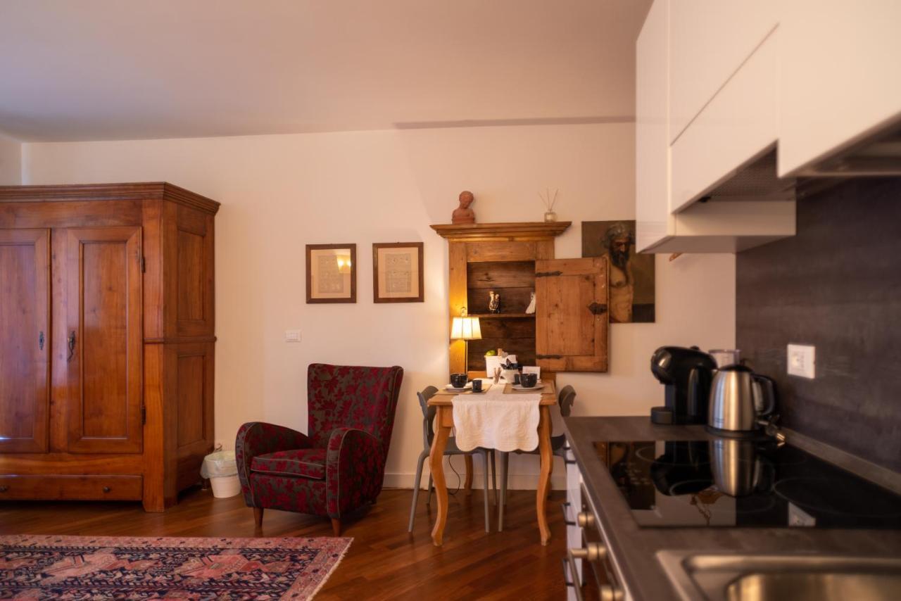 S. Trinita 18, Suites & Rooms Trento Ngoại thất bức ảnh